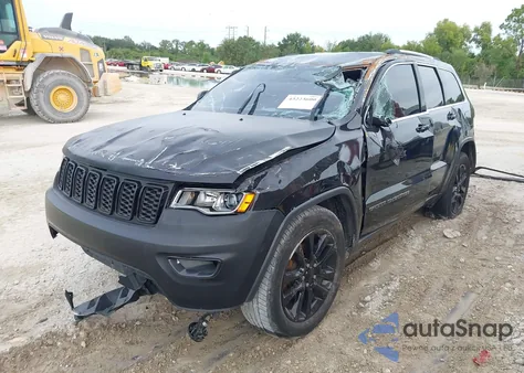 2018 Jeep Grand Cherokee Laredo E 4X2 from USA, damaged, VIN 1C4RJEAGXJC109739